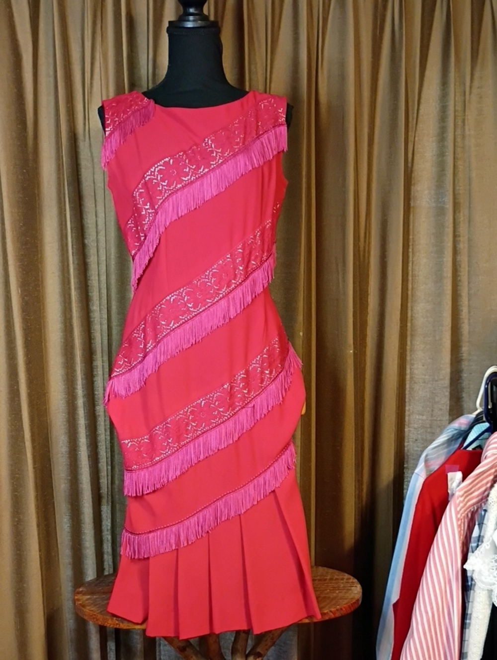 Vintage Hand Crafted Red Fringe Diagonal Lace Party Dress